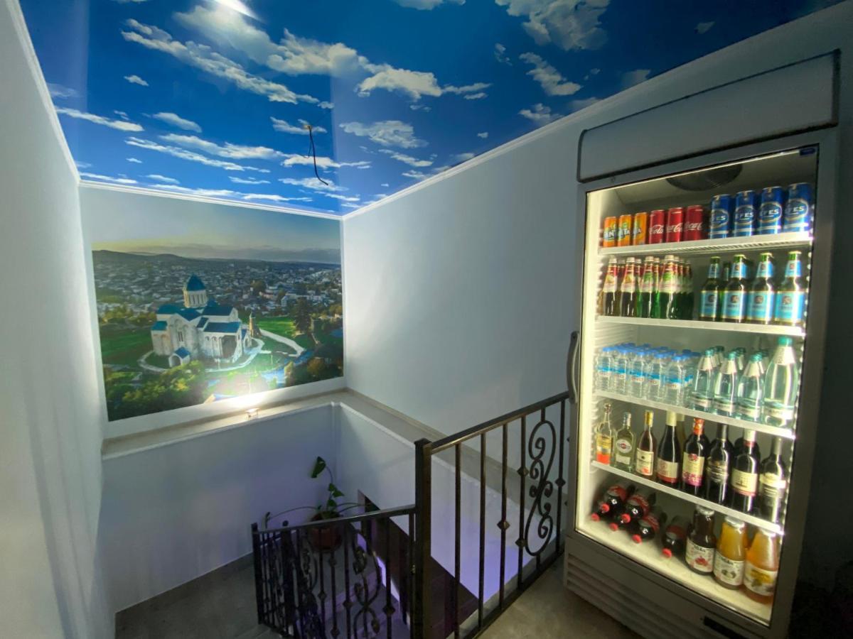 Guest House Royal Comfort With Terrace Kutaisi Exterior foto